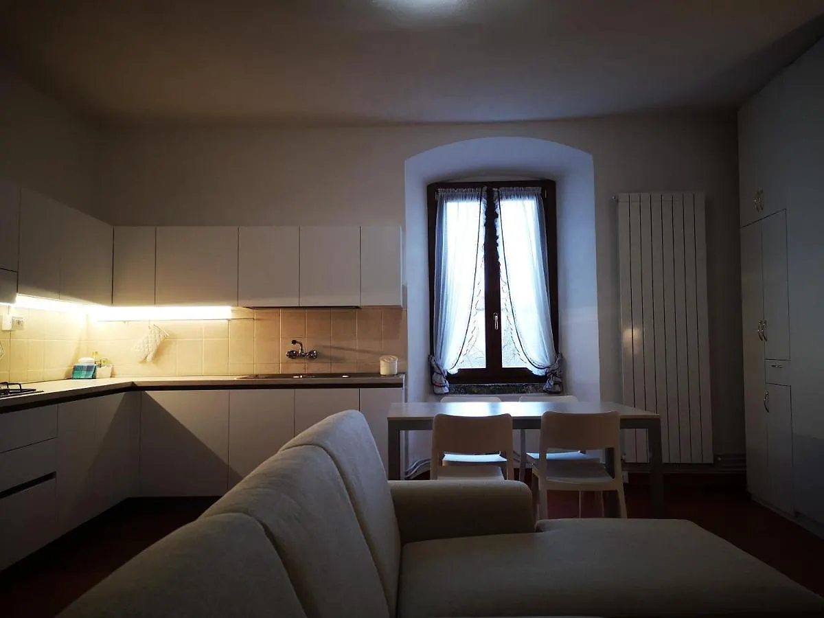 Casa Vacanze Da Graziella 로베레 0*,
